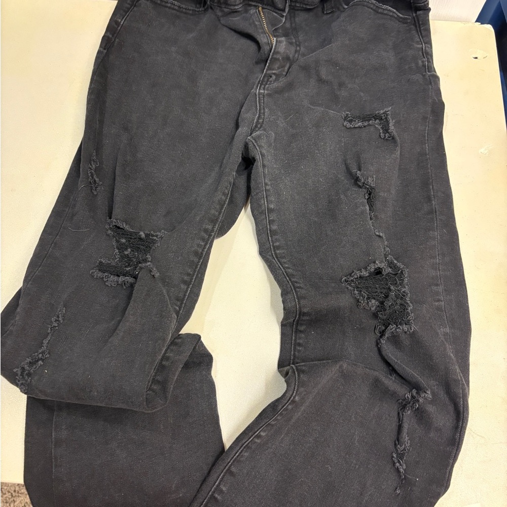 Zenana Black Distressed Jeans